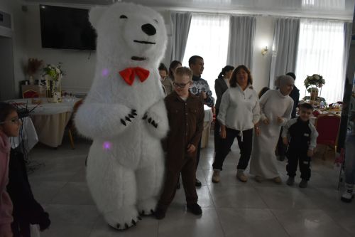 Кайбычта сәламәтлегендә тайпылышлар булган балалар һәм аларның әниләре өчен җылы очрашу узды