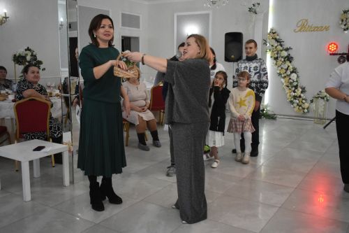 Кайбычта сәламәтлегендә тайпылышлар булган балалар һәм аларның әниләре өчен җылы очрашу узды