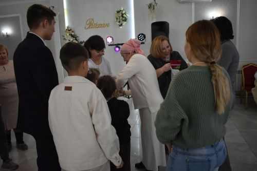 Кайбычта сәламәтлегендә тайпылышлар булган балалар һәм аларның әниләре өчен җылы очрашу узды