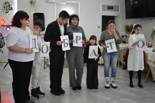 Кайбычта сәламәтлегендә тайпылышлар булган балалар һәм аларның әниләре өчен җылы очрашу узды