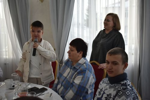 Кайбычта сәламәтлегендә тайпылышлар булган балалар һәм аларның әниләре өчен җылы очрашу узды