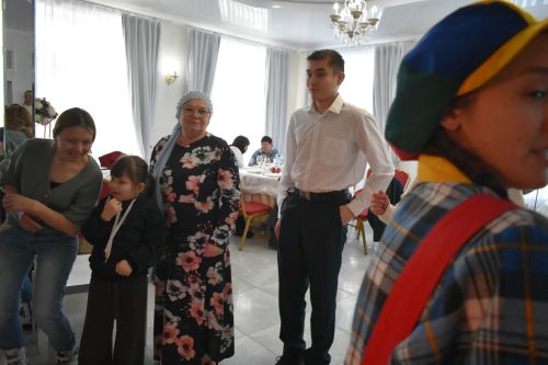 Кайбычта сәламәтлегендә тайпылышлар булган балалар һәм аларның әниләре өчен җылы очрашу узды