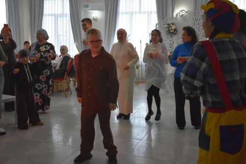 Кайбычта сәламәтлегендә тайпылышлар булган балалар һәм аларның әниләре өчен җылы очрашу узды
