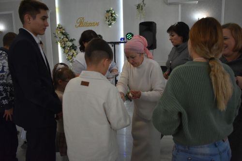 Кайбычта сәламәтлегендә тайпылышлар булган балалар һәм аларның әниләре өчен җылы очрашу узды