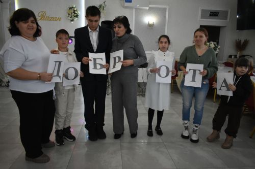 Кайбычта сәламәтлегендә тайпылышлар булган балалар һәм аларның әниләре өчен җылы очрашу узды