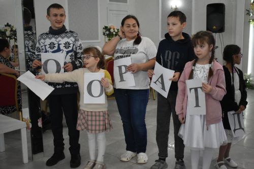 Кайбычта сәламәтлегендә тайпылышлар булган балалар һәм аларның әниләре өчен җылы очрашу узды