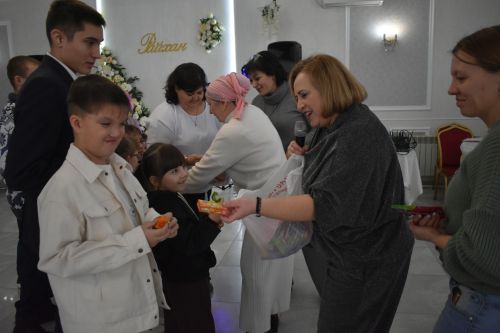 Кайбычта сәламәтлегендә тайпылышлар булган балалар һәм аларның әниләре өчен җылы очрашу узды