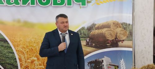 В Кайбицах впервые надоили сто тонн молока: на слете передовиков сельского хозяйства аплодировали достижению года!