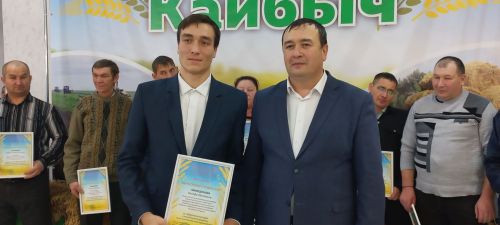 В Кайбицах впервые надоили сто тонн молока: на слете передовиков сельского хозяйства аплодировали достижению года!