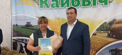 В Кайбицах впервые надоили сто тонн молока: на слете передовиков сельского хозяйства аплодировали достижению года!