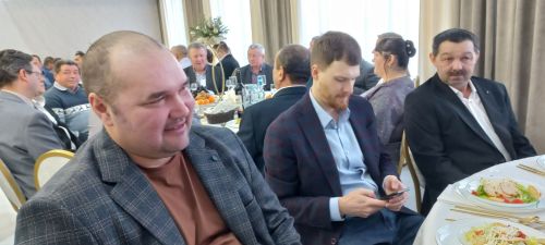 В Кайбицах впервые надоили сто тонн молока: на слете передовиков сельского хозяйства аплодировали достижению года!
