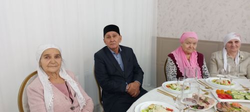 В Кайбицах впервые надоили сто тонн молока: на слете передовиков сельского хозяйства аплодировали достижению года!