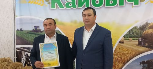 В Кайбицах впервые надоили сто тонн молока: на слете передовиков сельского хозяйства аплодировали достижению года!