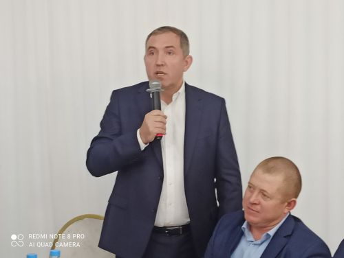 В Кайбицах впервые надоили сто тонн молока: на слете передовиков сельского хозяйства аплодировали достижению года!