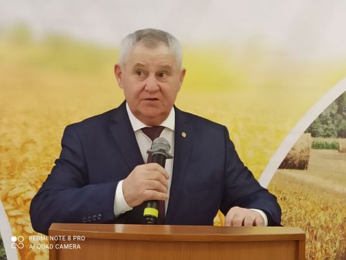В Кайбицах впервые надоили сто тонн молока: на слете передовиков сельского хозяйства аплодировали достижению года!
