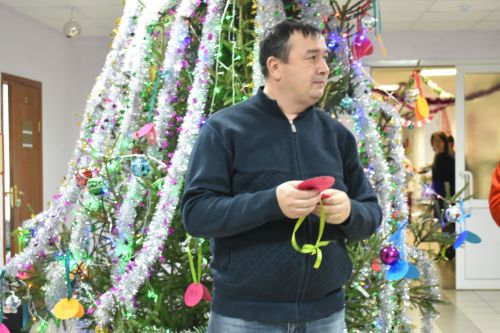 В Кайбицах зажглись огни «Ёлки желаний»: время становиться волшебниками
