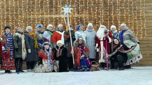 В дни новогодних праздников в райцентре с концертами выступят творческие коллективы