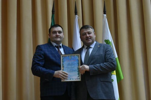 В Кайбицком районе наградили победителей конкурса на новогоднее оформление