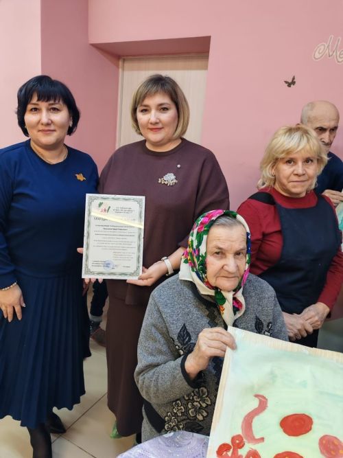 В рамках Декады инвалидов в доме престарелых Кайбицкого района прошел увлекательный мастер-класс