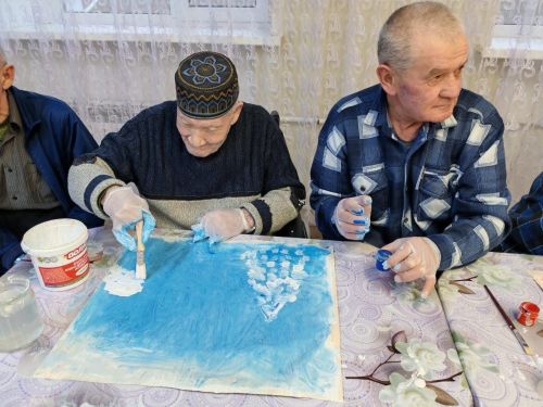 В рамках Декады инвалидов в доме престарелых Кайбицкого района прошел увлекательный мастер-класс