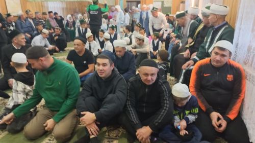 Татарстан Диния назәрәте рәисе, мөфти Камил Сәмигуллин Борындык авылы мәчетенең 130 еллык тантанасында катнашты