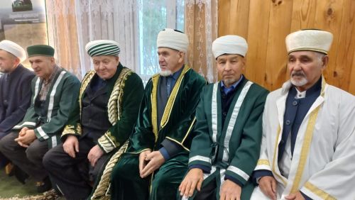 Татарстан Диния назәрәте рәисе, мөфти Камил Сәмигуллин Борындык авылы мәчетенең 130 еллык тантанасында катнашты