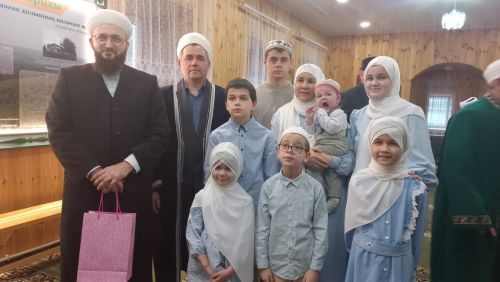 Татарстан Диния назәрәте рәисе, мөфти Камил Сәмигуллин Борындык авылы мәчетенең 130 еллык тантанасында катнашты