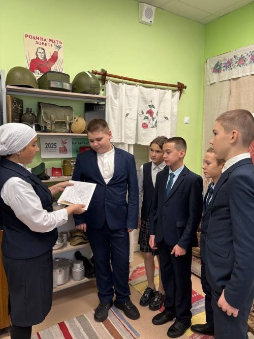 В Кушманской школе прошел Урок мужества – необычное и важное мероприятие