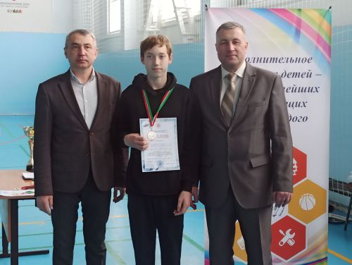 В Кайбицком районе состоялись соревнования по изготовлению простых судомоделирований