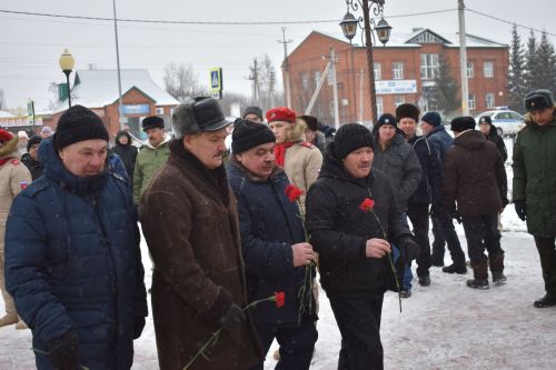 В Кайбицах прошел митинг, посвященный памяти воинов — участников военных действий в Афганистане