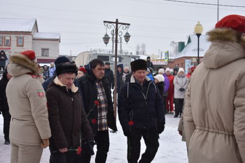 В Кайбицах прошел митинг, посвященный памяти воинов — участников военных действий в Афганистане