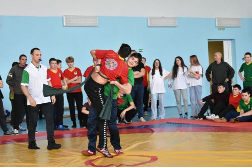 Кайбычта Россия Герое истәлегенә көрәш буенча ярыш үтте