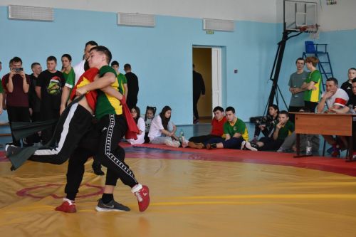 Кайбычта Россия Герое истәлегенә көрәш буенча ярыш үтте