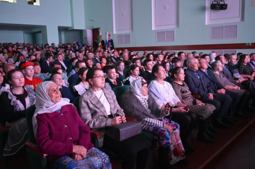В Кайбицах прошел большой праздничный концерт