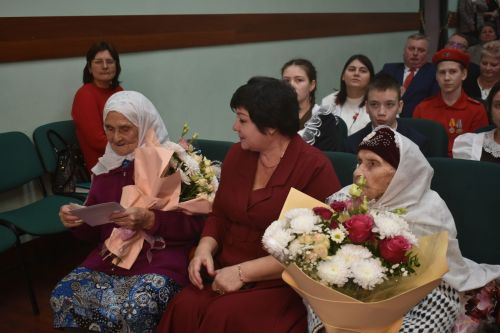 В Кайбицах прошел большой праздничный концерт