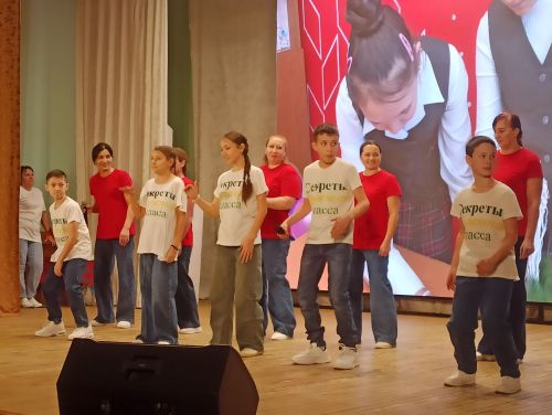 Кайбычта «Тату сыйныф серләре» бәйгесенең район туры үтте