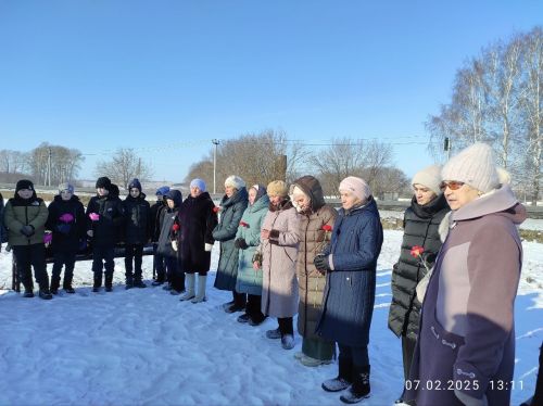 Иске Чәчкаб авылындагы «Казан каймасы» һәйкәле янында тематик чара узды
