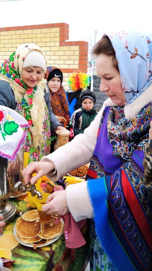 В Малых Мемях отпраздновали  широкую Масленицу