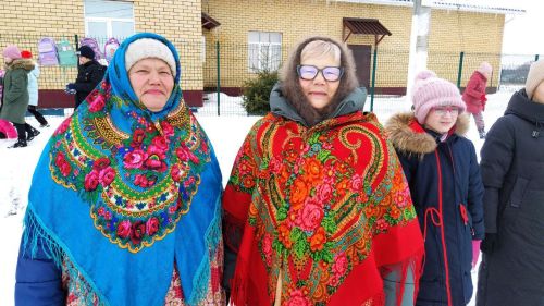 В первый день весны в Куланге отпраздновали Масленицу