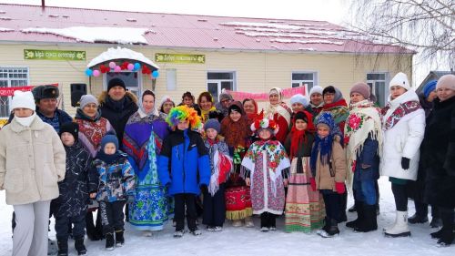 В Малых Мемях отпраздновали  широкую Масленицу