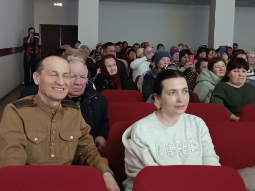 СВОга гуманитар ярдәм җибәрү өчен оештырылган хәйрия концерты Хуҗа Хәсәндә узды