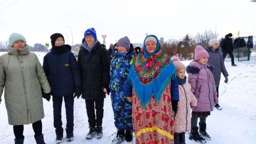В первый день весны в Куланге отпраздновали Масленицу
