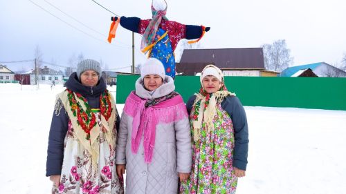 В Малых Мемях отпраздновали  широкую Масленицу