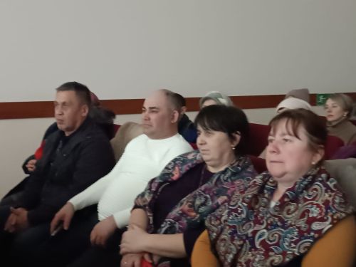 СВОга гуманитар ярдәм җибәрү өчен оештырылган хәйрия концерты Хуҗа Хәсәндә узды