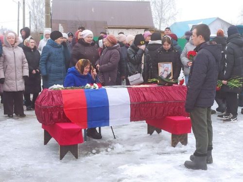 В Кайбицком районе простились с земляком, погибшим в зоне специальной военной операции