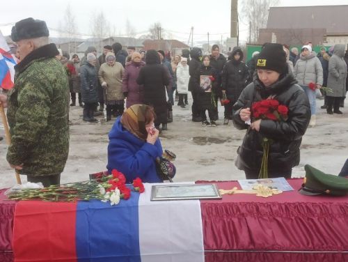 В Кайбицком районе простились с земляком, погибшим в зоне специальной военной операции