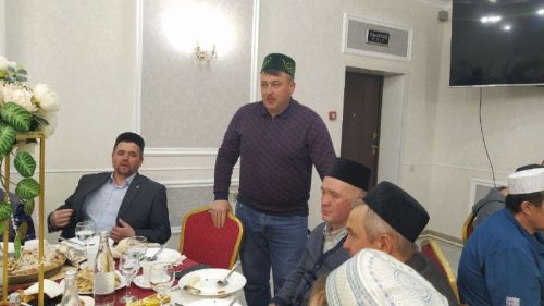 Ифтар-маджлис в честь Священного месяца Рамадан в Кайбицах провела семья предпринимателей Равиля и Ильсии Залялиевых