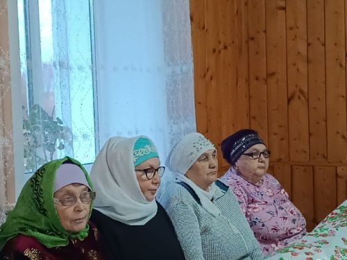 Район башлыгы Альберт Рәхмәтуллин Олы Урсакта ифтар мәҗлесендә катнашты