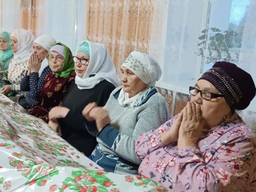 Район башлыгы Альберт Рәхмәтуллин Олы Урсакта ифтар мәҗлесендә катнашты