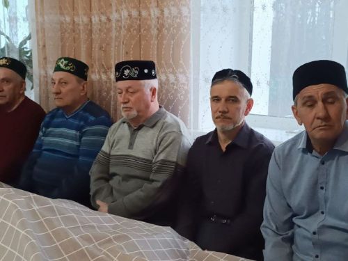 Район башлыгы Альберт Рәхмәтуллин Олы Урсакта ифтар мәҗлесендә катнашты